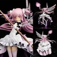 アルティメットまどか 「魔法少女まどか☆マギカ」 1/8 PVC製塗装済完成品