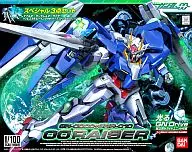 1/100 GN-0000+GNR-010 ダブルオーライザー(ダブルオーガンダム＆オーライザー+ソレスタルビーイングVer.ベース(クリアグリーン)) スペシャル3点セット 「機動戦士ガンダム00(ダブルオー)」 [0156889]