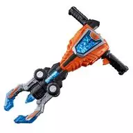607147590_03