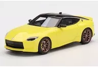 1/43 Nissan フェアレディ Z プロトスペック 2023 右ハンドル(イカズチイエロー) [TSM430643]