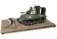 1/32 WW.II アメリカM4 (105) シャーマンHVSS サスペンション ノルマンディー上陸作戦ダクト付属 完成品 [WS55914]