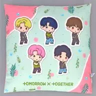 TOMORROW X TOGETHER クッション(グリーン) 「セガ ラッキーくじ TOMORROW X TOGETHER」 A賞