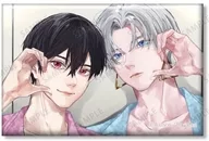 J＆乃亜L 「Kiss me crying トレーディングスクエア缶バッジ」