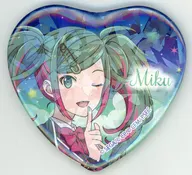 教室のセカイの初音ミク キラキラビッグハート型缶バッジVol.1(EX) 「劇場版プロジェクトセカイ 壊れたセカイと歌えないミク」