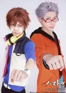 高橋健介(ナイス)・黒藤結軌(ムラサキ)/上半身・手グー・突き出し・キャラクターショット・2Lサイズ/舞台「ハマトラ THE STAGE-DOUBLE MISSION-」 ガチャガチャ特別ブロマイド