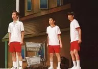 岩義人(堀尾聡史)・三井理陽(加藤勝郎)・小林瑞紀(水野カツオ)/ライブフォト・全身・体操着・イヤホンマイク・ショッピングカート・キャラクターショット/ミュージカル『テニスの王子様』コンサート Dream Live 2013