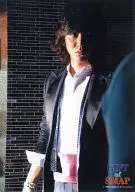 SMAP/木村拓哉/上半身・衣装黒・白・目線右・枠無し/GIFT of SMAP