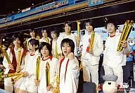 Hey!Say!JUMP/集合(10人)/横型・衣装白・応援・森本左手顔前でグー・「バレーボールワールドカップ2007」/公式生写真