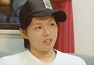 加藤良輔(木更津淳)/横型/顔アップ/白Tシャツ/目線右/黒帽子/ミュージカルテニスの王子様 More than Limit 聖ルドルフ学院