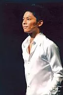 タッキー＆翼/今井翼/ライブフォト・上半身・顔左向き・白シャツ/2Lサイズ/World’sWing翼Premium2008