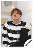 ジャニーズ/木村拓哉/膝上・衣装黒.白・座り・左膝立て/木村拓哉 スペシャルフォト2019 第1弾/公式生写真
