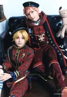 澤邊寧央(師走駆)・鈴木遥太(如月恋)/座り・キャラクターショット/2.5次元ダンスライブ「ツキウタ。」ステージ 第9幕『しあわせあわせ』トレーディングブロマイド(Fairy tale collection Ver.)
