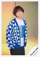 Hey! Say! JUMP/伊野尾慧/膝上/「Hey! Say! JUMP LIVE TOUR 2023→2024 PULL UP!」グッズオフショット/公式生写真