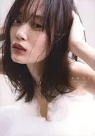 <<坂道系>> 付録付)紀伊國屋書店限定版)乃木坂46 山下美月 2nd写真集「ヒロイン」紀伊國屋書店限定表紙Ver.
